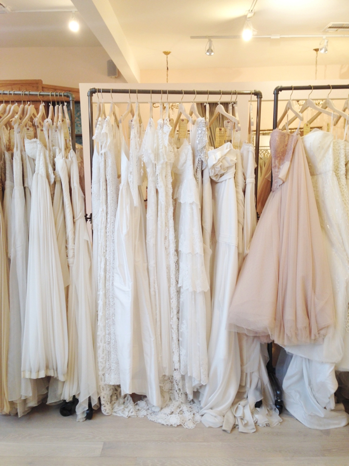 Bravwel/wedding dress shopping3